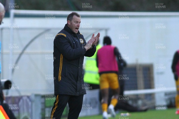 010220 - Plymouth Argyle v Newport County - EFL SkyBet League 2 - Manager of Newport County Michael Flynn shouts instructions