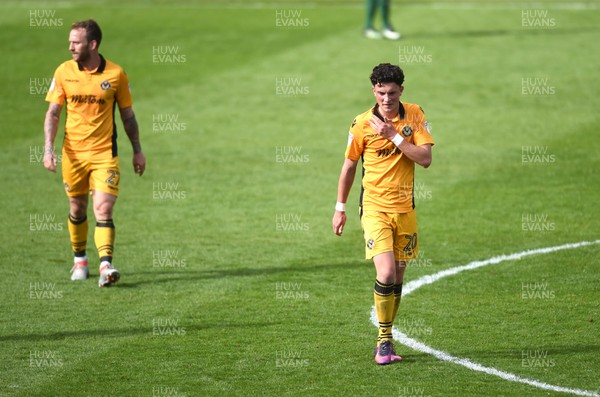 170417 - Plymouth Argyle v Newport County - SkyBet League 2 - Tom Owen-Evans of Newport County looks dejected