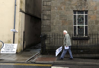 010508 - Election - Polling Station at an old chapel in Merthyr Tydfil, south Wales