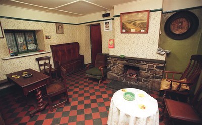 060199 Pontfaen feature - Inside The Dyffryn Arms pub in Pontfaen