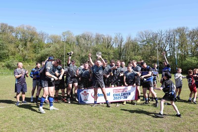 250426 - Pontyberem v Llanybydder - Admiral National League 4 West A - Pontyberem celebrate 