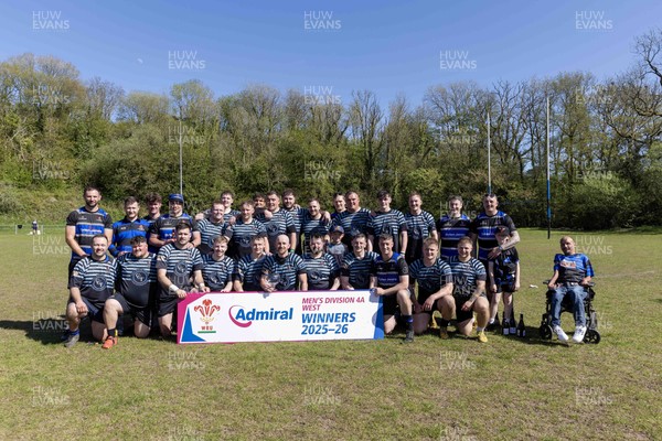 250426 - Pontyberem v Llanybydder - Admiral National League 4 West A - Pontyberem celebrate 