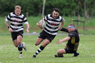 020526 - Ogmore Vale v Pontyclun - Admiral National League 4 East Central -  action between Ogmore Vale RFC and Pontyclun RFC (in white/black)