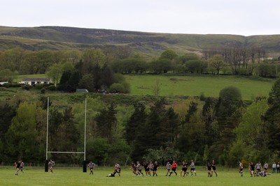 020526 - Ogmore Vale v Pontyclun - Admiral National League 4 East Central -  action between Ogmore Vale RFC and Pontyclun RFC (in white/black)