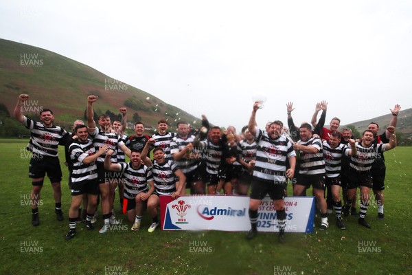 020526 - Ogmore Vale v Pontyclun - Admiral National League 4 East Central - Pontyclun RFC players celebrate winning the league