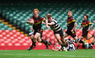 190426 - Pontyclun v Llangadog, Mens Division 4 Cup Final - Tom Bailey of Llangadog races in to score try