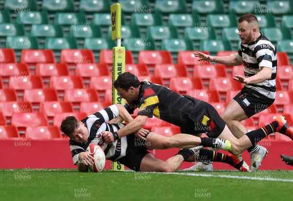 190426 - Pontyclun v Llangadog, Mens Division 4 Cup Final - Adam Lewis of Pontyclun dives in to score try