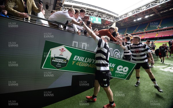 190426 - Pontyclun v Llangadog, Mens Division 4 Cup Final - Pontyclun celebrate after winning the final