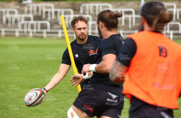 020917 - Pontypool RFC v Rhydyfelin RFC - SSE WRU National Championship - Defence Coach of Pontypool Andrew Quick