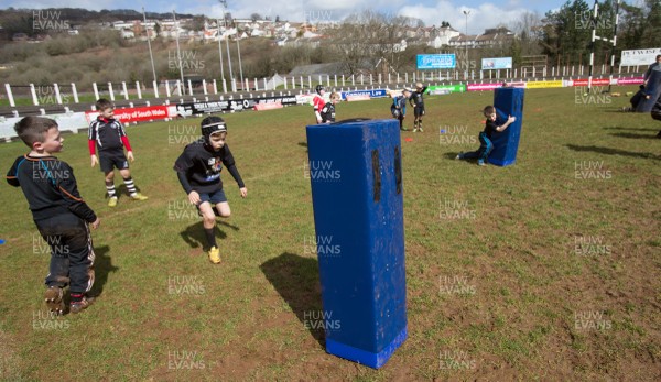 310315 - Pontypridd RFC Easter Rugby Kids Camp -