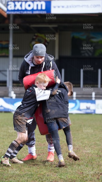 310315 - Pontypridd RFC Easter Rugby Kids Camp -