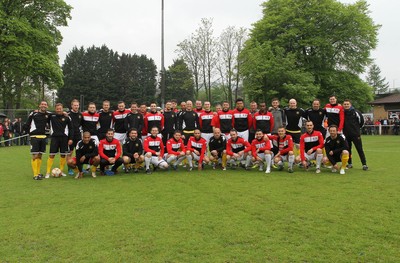 Pontypridd Town v Talk Sport All Stars 110516