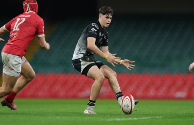 111225 - Pontypridd U16 Schools v Llanelli U16 Schools, Dewar Shield Final - Jake Barclay of Pontypridd Schools