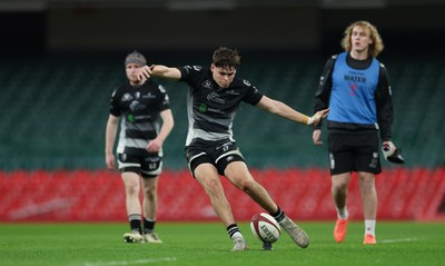 111225 - Pontypridd U16 Schools v Llanelli U16 Schools, Dewar Shield Final - Jake Barclay of Pontypridd Schools