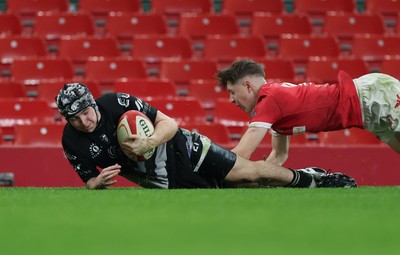 111225 - Pontypridd U16 Schools v Llanelli U16 Schools, Dewar Shield Final - Lewis Kinsey of Pontypridd Schools dives in to score try