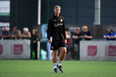010725 - Pontypridd United v Newport County - Preseason Friendly - Newport County Manager, David Hughes