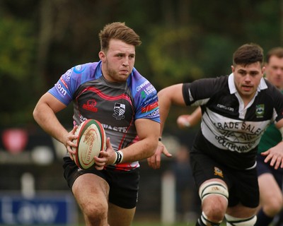 011114 - Pontypridd RFC v Bedwas RFC - Principality Premiership -Dillon Lewis of Pontypridd beats Dan Crimmins of Bedwas