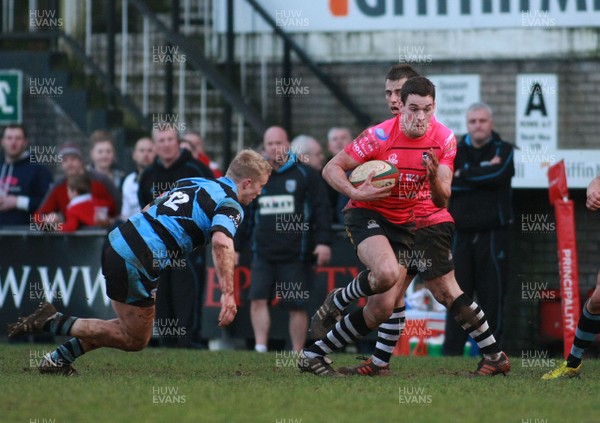 160413 Pontypridd RFC v Cardiff RFC - Principality Premiership -Pontypridd's Owen Williams takes on Cardiff's Max Woodward