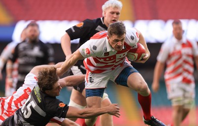 050425  Pontypridd v Cross Keys, WRU Premiership Cup Final - Louis Rocheford-Shugar of Pontypridd races in to score try