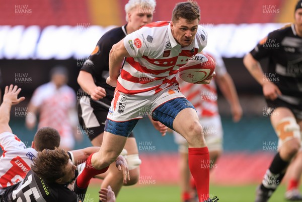 050425  Pontypridd v Cross Keys, WRU Premiership Cup Final - Louis Rocheford-Shugar of Pontypridd races in to score try