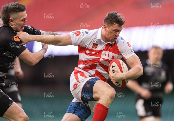 050425  Pontypridd v Cross Keys, WRU Premiership Cup Final - Louis Rocheford-Shugar of Pontypridd races in to score try
