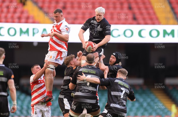 050425  Pontypridd v Cross Keys, WRU Premiership Cup Final - Sam Llewellyn of Cross Keys