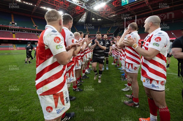 050425  Pontypridd v Cross Keys, WRU Premiership Cup Final - Pontypridd clap Cross Keys from the pitch
