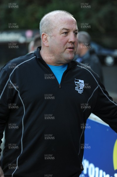 311015 - Pontypridd-Ebbw_Vale_Principality_Premiership-Pontypridd's forward coach Garin Jenkins