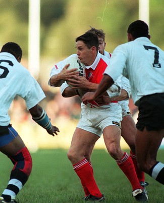 041195 - Pontypridd v Fiji - Jason Lewis of Pontypridd