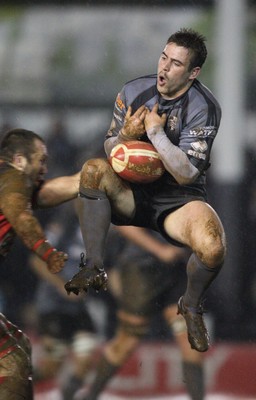 Pontypridd v Llanelli 051110