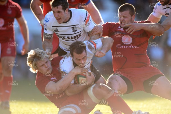 180513 - Pontypridd v Llanelli - Principality Premiership Final -Simon Humberstone of Pontypridd scores try 