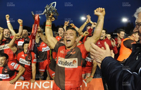 19.05.11 - Pontypridd v Llanelli - Principality Premiership Play-Off Final - Llanelli captain Craig Hawkins celebrates winning the Principality Premiership. 