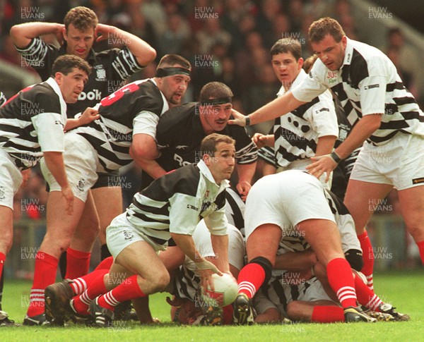 040596 - Pontypridd v Neath - SWALEC Cup Final -  Paul John of Pontypridd releases his backs