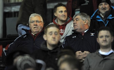 10.03.11 - Pontypridd v Neath - Principality Premiership - WRU President Dennis Gethin and WRU board member Humphrey Evans. 