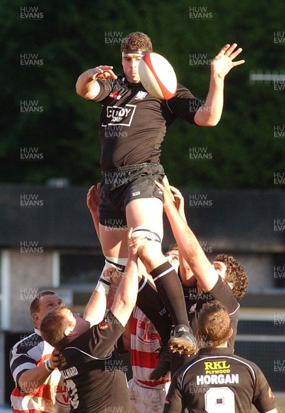 130503 - Pontypridd v Neath - Welsh Premiership - Neath's Steve Martin wins line out ball