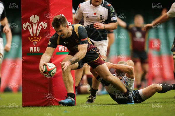 160417 - Pontypridd v RGC 1404, WRU National Cup Final - Tiaan Loots of RGC races in to score try