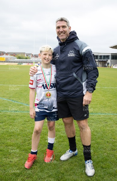 280426 - Pontypridd v Swansea, DC Thomas Cup Final - Former Wales International James Hook with his son Ollie Hookl
