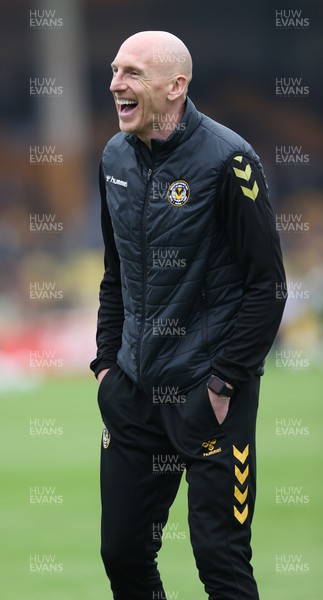 020522 - Port Vale v Newport County - Sky Bet League 2 - Kevin Ellison of Newport County urges the team on at warm up