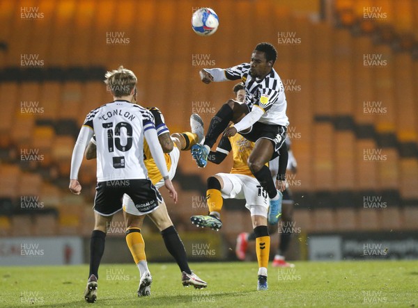 160321 - Port Vale v Newport County - Sky Bet League 2 - Tom Pope of Port Vale takes a flyer