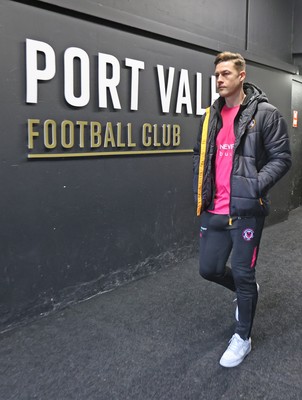 180125 - Port Vale v Newport County - Sky Bet League 2 - James Clarke of Newport