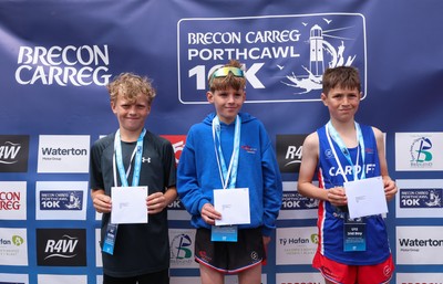 050726 - Brecon Carreg Porthcawl 10k - Future Challengers presentations