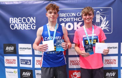 050726 - Brecon Carreg Porthcawl 10k - Future Challengers presentations