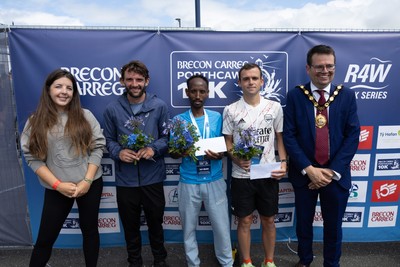 060725  Brecon Carreg Porthcawl 10k