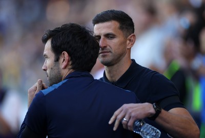 050926 - Portsmouth FC v Cardiff City - SkyBet Championship - Cardiff City Manager Brian Barry-Murphy and Portsmouth Manager John Mousinho 