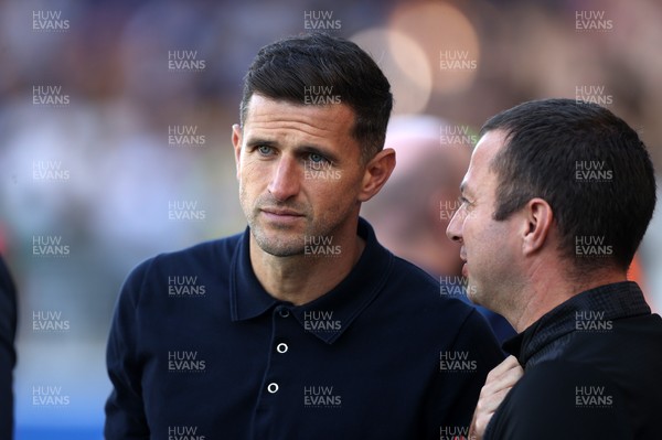 050926 - Portsmouth FC v Cardiff City - SkyBet Championship - Portsmouth Manager John Mousinho 