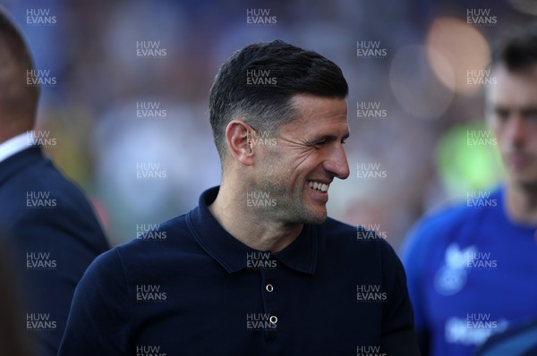 050926 - Portsmouth FC v Cardiff City - SkyBet Championship - Portsmouth Manager John Mousinho 