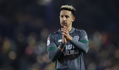 110225  Portsmouth v Cardiff City, EFL Sky Bet Championship - Callum Robinson of Cardiff City applauds the fans at the end of the match