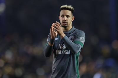 110225  Portsmouth v Cardiff City, EFL Sky Bet Championship - Callum Robinson of Cardiff City applauds the fans at the end of the match