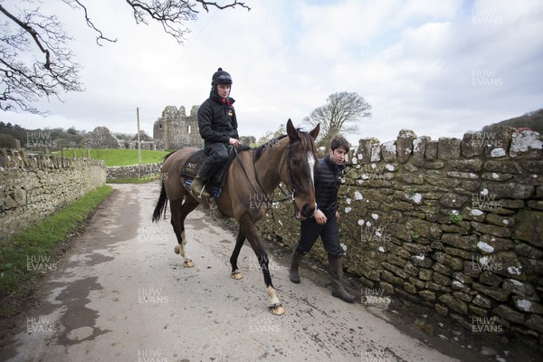 040220 - Picture shows Potters Corners with trainer Christian Williams at his stables in Ogmore on Sea, South Wales