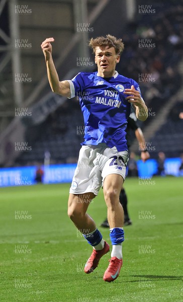080425 - Preston North End v Cardiff City - Sky Bet Championship - Will Alves of Cardiff celebrates scoring goal to equalise 1-1